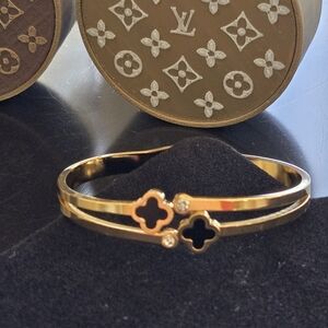 Gold and Black Clover Bangle Bracelet